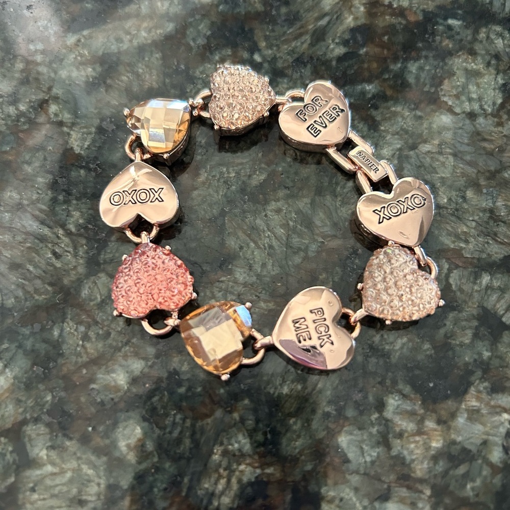 🩷New Rose Gold Heart Charm Bracelet🩷